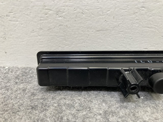 オーラ AURA/ノート NOTE/セレナ等 純正 右 フロント LED デイライト/シグネチャーランプ UG14E 日産(146403)