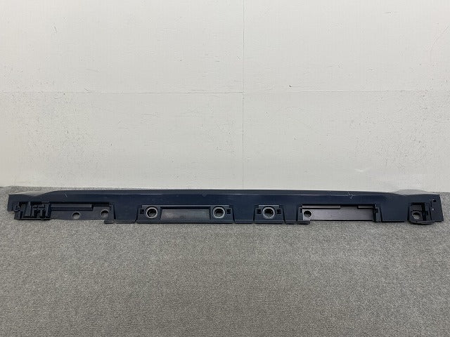 カローラ ツーリング 210系/NRE210W/ZRE212W/MZEA17W/MZEA12W/ZWE214W/ZWE211W/ZWE219W 純正 左 サイドステップ 75860-12100 (146410)