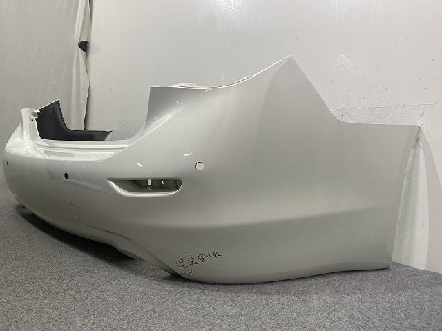 スカイライン/SKYLINE V37/YV37/HV37/HNV37/ZV37 純正 前期 リア バンパー 85022 4GA0H ブリリアントホワイトパール QAB 日産(146454)
