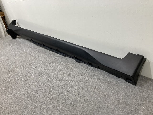 エクストレイル/X-TRAIL T32/NT32/HT32/HNT32 純正 右 サイドステップ/サイドスカート 76850 4CE0A 素地 日産(146467)