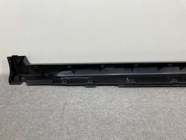 エクストレイル/X-TRAIL T32/NT32/HT32/HNT32 純正 右 サイドステップ/サイドスカート 76850 4CE0A 素地 日産(146467)