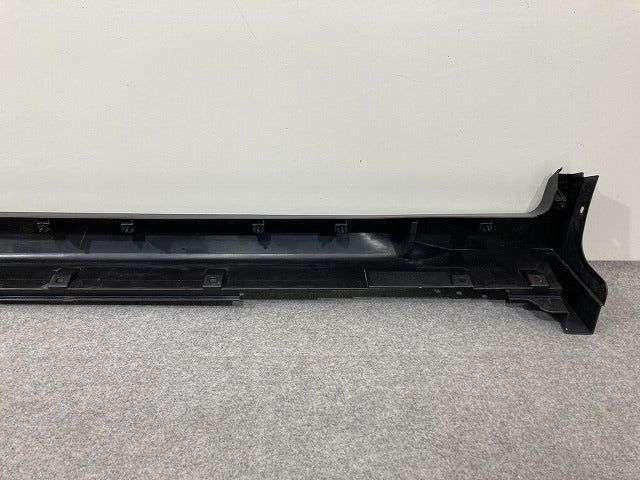 エクストレイル/X-TRAIL T32/NT32/HT32/HNT32 純正 右 サイドステップ/サイドスカート 76850 4CE0A 素地 日産(146467)