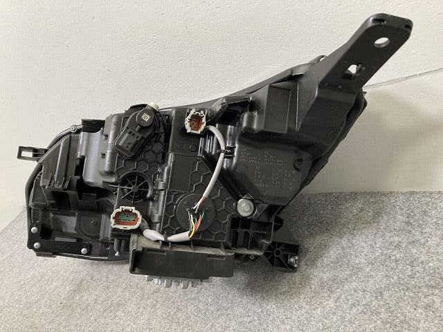 オーラ AURA/ノート NOTE FE13/FSNE13/E13/SNE13 純正 右 ヘッドライト/ランプ レベライザーLED 刻印C ICHIKOH 1994 日産(146473)
