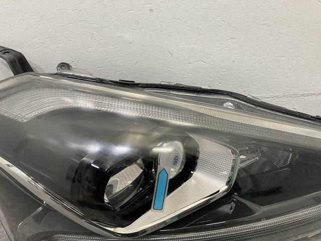 シエンタ 170系/NSP170G/NCP175G/NHP170G 純正 前期 右 ヘッドライト/ランプ LED レベライザー 刻印2 ICHIKOH 52-289 トヨタ(146474)