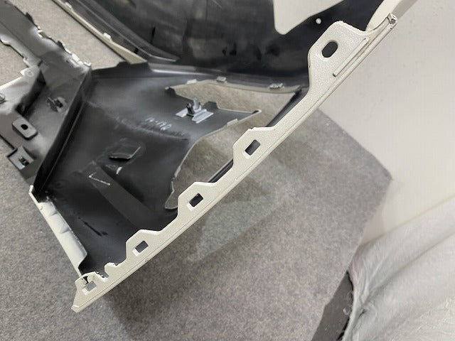 セレナ/ハイウェイスター C27/GFC27/GFNC27 e-POWER/HFC27 純正 後期 フロント バンパー 62022 5TT6H ブリリアントホワイトパール146476)