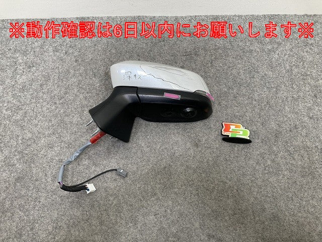 カローラ クロス G/GX/S/ZSG10/MXGA10/ZVG11/ZVG15/ZVG13/ZVG16 純正 左 ドアミラー 13線 ウインカーカメラ付J771(146481)