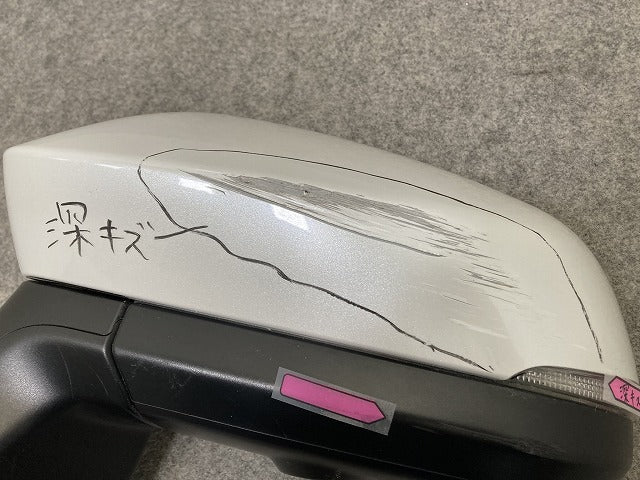 カローラ クロス G/GX/S/ZSG10/MXGA10/ZVG11/ZVG15/ZVG13/ZVG16 純正 左 ドアミラー 13線 ウインカーカメラ付J771(146481)