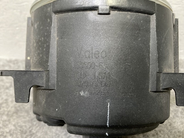 ハスラー MR31S/MR41S 純正 フォグランプ/フォグライト ハロゲン VALEO 35500-63J13-000 スズキ(146509)