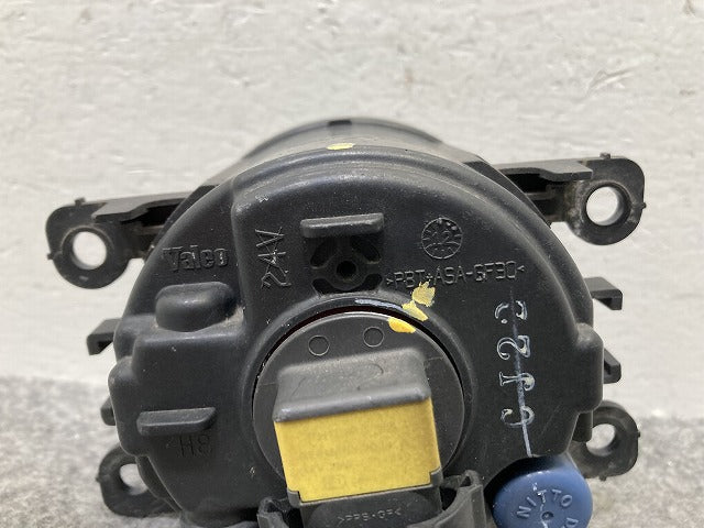 ワゴンR MH23S 純正 フォグランプ/フォグライト ハロゲン VALEO CDP LSA3 スズキ(146513)