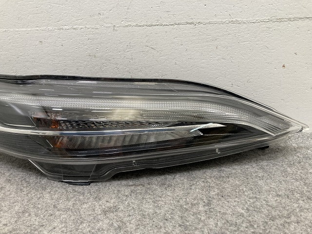 セレナ C27 e-POWER/HC27/HFC27 オーテック/GC27/GNC27 純正 後期 右 ウィンカー LED 刻印W KOITO 210-23785 26120-5TT5A 日産(146525)
