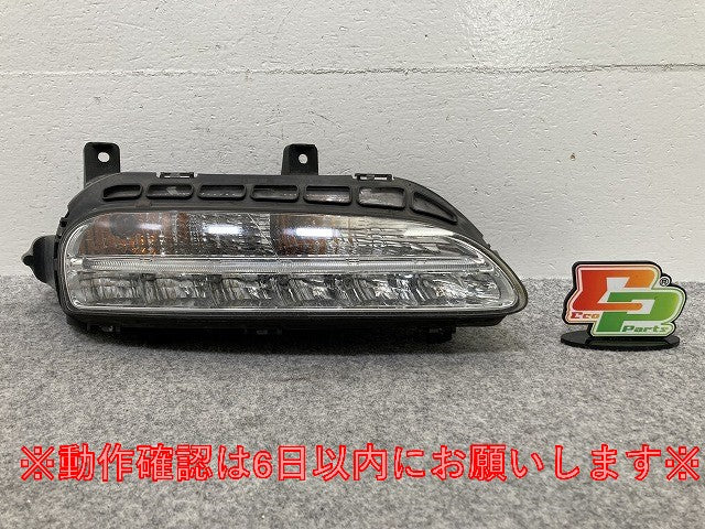 970 パナメーラ S/PORSCHE 2009-2011 純正 右 フォグランプ/フォグライト LED ZKW 997.631.084.01 ポルシェ(146540)