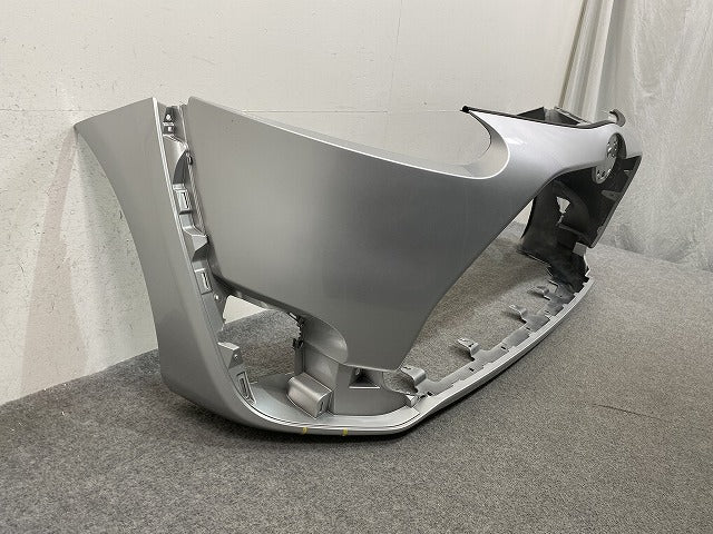 シエンタ 170系/NSP170G/NCP175G ハイブリッド/NHP170G 純正 前期 フロント バンパー 52119-52890 シルバーメタリック 1F7 トヨタ(146553)
