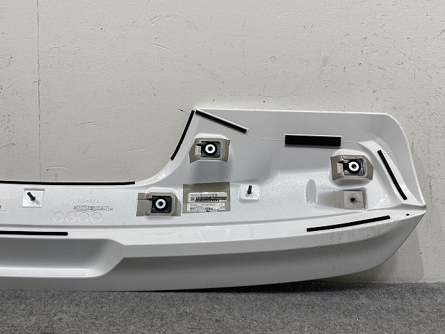 ランドクルーザー/ランクル FJA300W/VJA300W 純正 リア ルーフスポイラー/ウイング 76085-60130/1 ホワイトパール(146568)