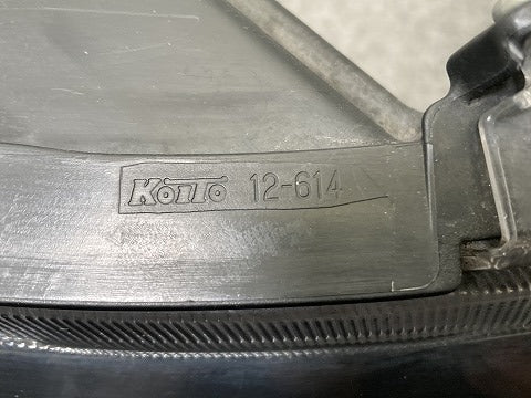 カローラ スポーツ 210系/NRE210H/NRE214H/ZWE211H/ZWE213H/ZWE219H/MZEA12H 純正 右 ヘッドライト/ランプ LED 刻印B 12-614(146577)