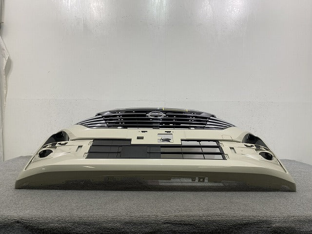 ルークス ハイウェイスター B44A/B45A/B47A/B48A 純正 後期 フロント バンパー グリル付 62022 7NK-0 フローズンバニラパール HAK(146582)