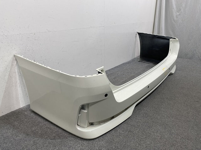 セレナ/ハイウェイスター C27/GFC27/GFNC27 e-POWER/HFC27 純正 リア バンパー 85022 5TT6H ブリリアントホワイトパール QAB 日産(146583)