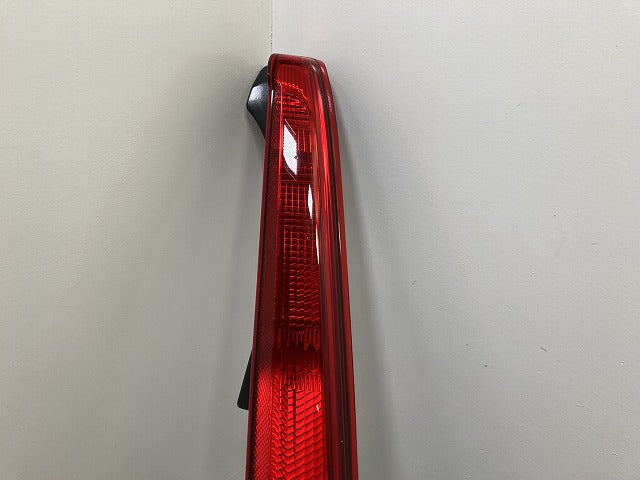 ムーヴ L150S/L152S/L160S 純正 右 テールランプ/ライト/レンズ ハロゲン ICHIKOH 4962 81551-97225 ダイハツ(146586)