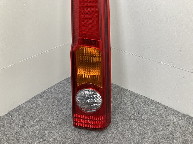 ムーヴ L150S/L152S/L160S 純正 右 テールランプ/ライト/レンズ ハロゲン ICHIKOH 4962 81551-97225 ダイハツ(146586)
