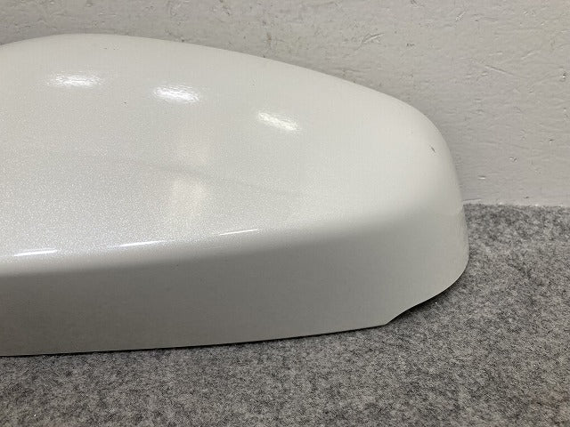 カローラ クロス G/GX/S/ZSG10/MXGA10/ZVG11/ZVG15/ZVG13/ZVG16 純正 左 ドアミラー カバー J771 プラチナホワイトパールマイカ(146589)