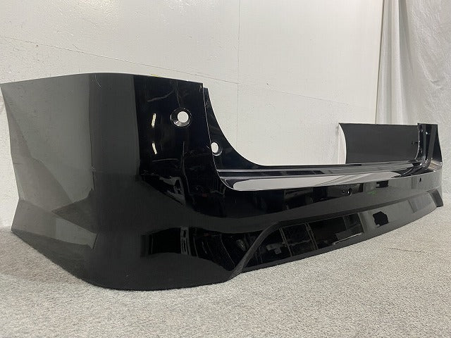 セレナ/ハイウェイスター C28/FC28/FNC28 e-POWER/ルキシオン/GFC28 純正 リア バンパー 85022 7DF0H ダイヤモンドブラック G41(146595)