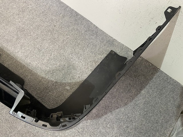セレナ/ハイウェイスター C28/FC28/FNC28 e-POWER/ルキシオン/GFC28 純正 リア バンパー 85022 7DF0H ダイヤモンドブラック G41(146595)