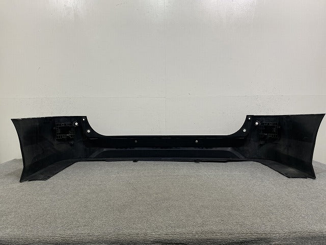 セレナ/ハイウェイスター C28/FC28/FNC28 e-POWER/ルキシオン/GFC28 純正 リア バンパー 85022 7DF0H ダイヤモンドブラック G41(146595)