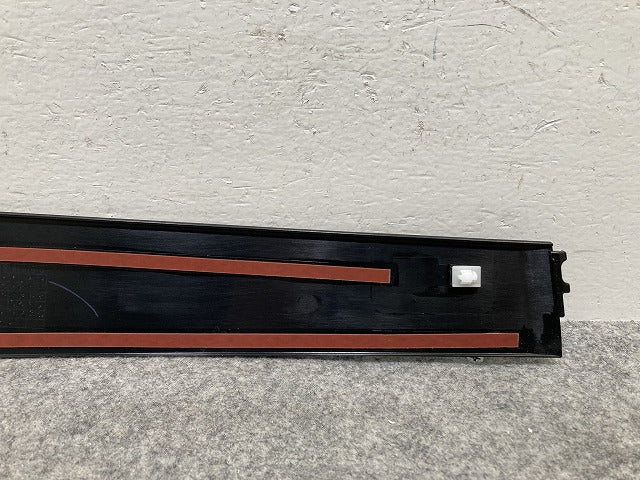 新品!レガシィ/レガシー アウトバック B14 純正 右 フロント ドア トリム 63563AJ020 素地 スバル(146596)