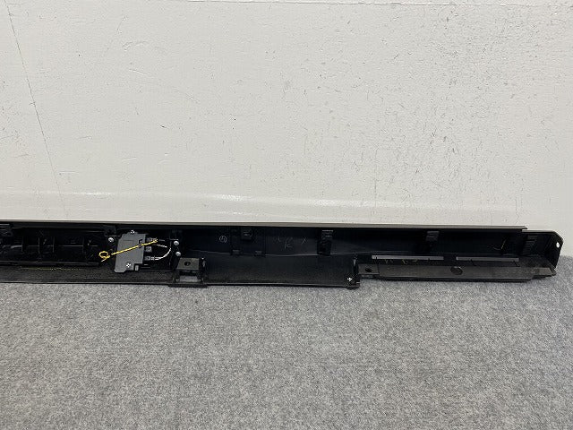 セレナ/ハイウェイスター C28/FC28/FNC28 e-POWER/GFC28 純正 左 サイドステップ/サイドスカート 76851 7DF0A クリスタルブラウン(146602)