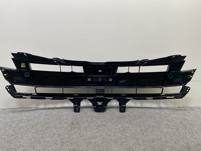 ノア NOAH G/X 80系/ZRR80G/ZRR85G/ZWR80G 純正 後期 フロント グリル/ラジエーターグリル 53111-28780 ホワイトパール(146611)