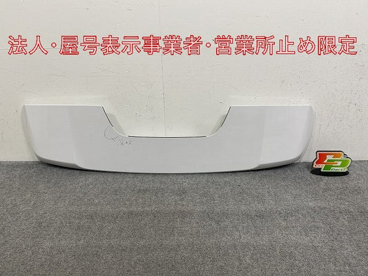 新車取り外し!ランドクルーザー/ランクル FJA300W/VJA300W 純正 リア スポイラー リア ウィング 76085-60130/1プレシャスホワイト(146618)