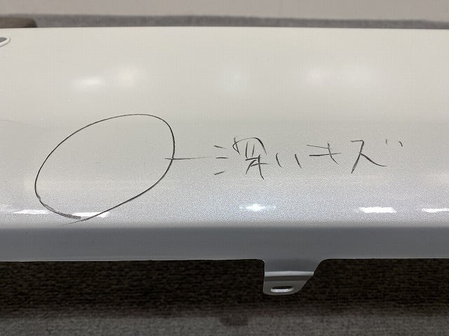 ハイエース 200系/ワイド 純正 リア バンパー ソナー付 52159-26340 ホワイトパールクリスタルシャイン 070 トヨタ(146621)