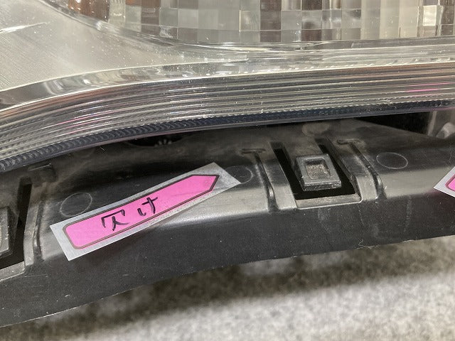 クワトロポルテ MQP 純正 右 ヘッドライト/ランプ AFS付 バラストキセノン HID VALEO 670001625 マセラティ(146622)