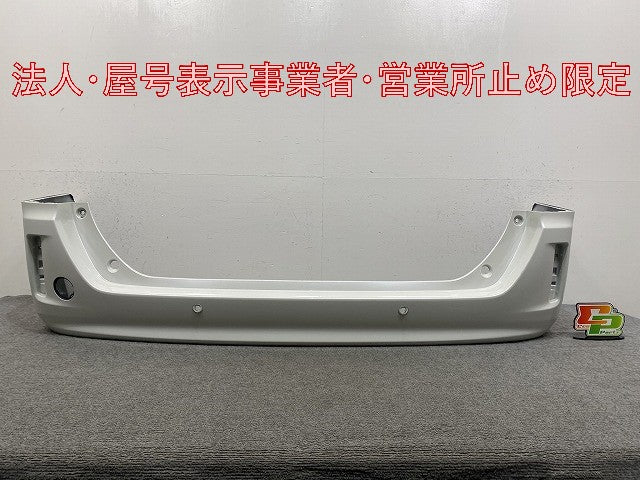 ヴォクシー/ノア/エスクァイア 80系/ZRR80/ZRR85/ZWR80 純正 リア バンパー 52159-28710 ホワイトパールクリスタルシャイン 070(146628)
