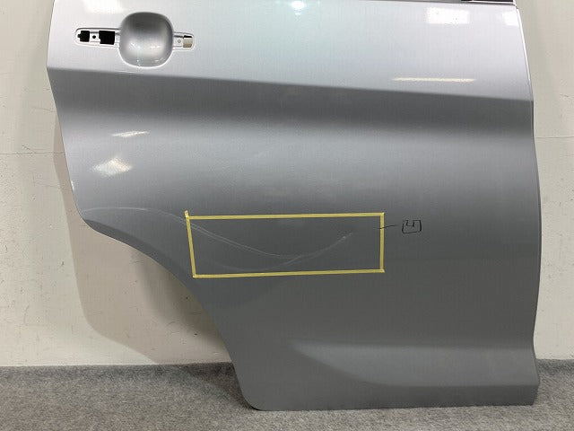 デイズ/eKワゴン B21W/B11W 純正 右 リア ドア バイザー付 クールシルバーメタリック CLN 日産(146635)