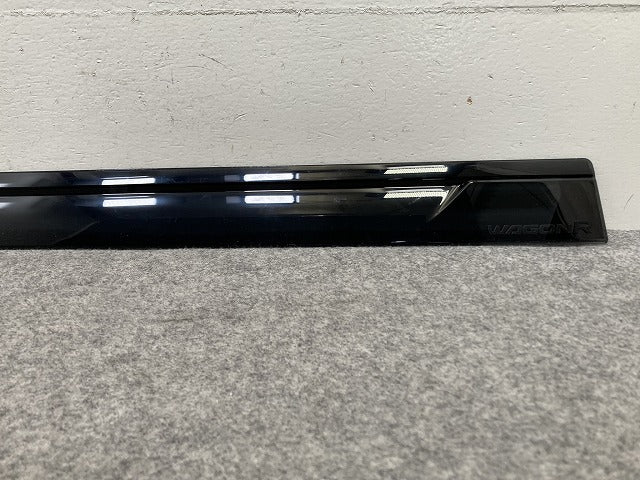 新品!ワゴンR MH35S/MH55S 純正 右 リア ドア バイザー 99120-63R00-000 スズキ(146645)