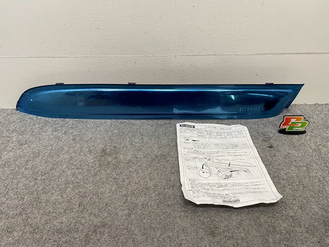 新品!エルフ NKR81 純正 左 ドア バイザー メッキ いすゞ(146658)