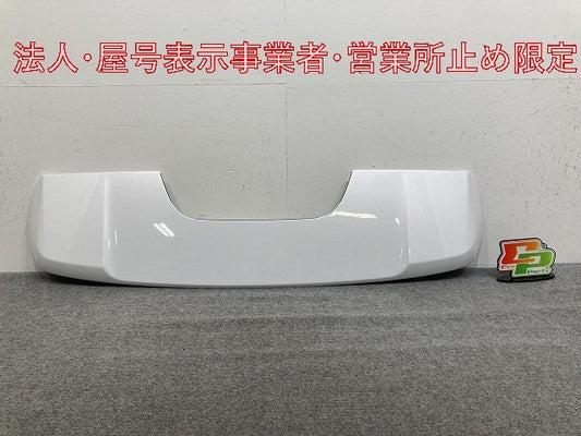 新車取り外し!ランドクルーザー/ランクル FJA300W/VJA300W 純正 リア ルーフスポイラー/ウイング 76085-60130/1(146659)