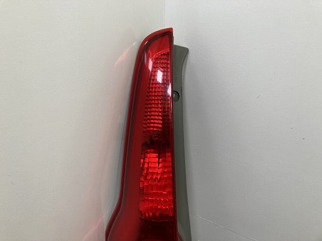 ミラ L275S/L285S L275V/L285V 純正 左 テールランプ/ライト/レンズ ハロゲン ICHIKOH D048 ダイハツ(146663)