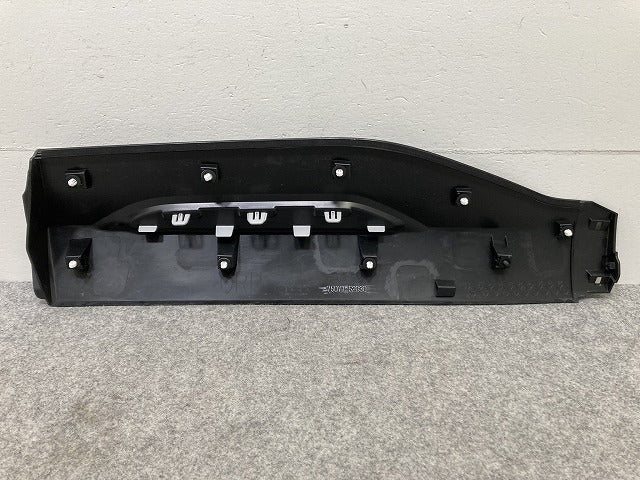 ヤリスクロス MXPB10/MXPB15 ハイブリッド/MXPJ10/MXPJ15 純正 右 リア ドア プロテクターモール 75077-52030 素地 トヨタ(146664)