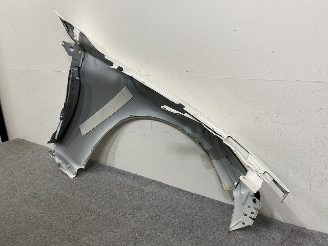 スカイライン/SKYLINE V37/YV37/HV37/HNV37/ZV37 純正 左 フロント フェンダー クリスタルホワイトパール QAA 日産(146674)