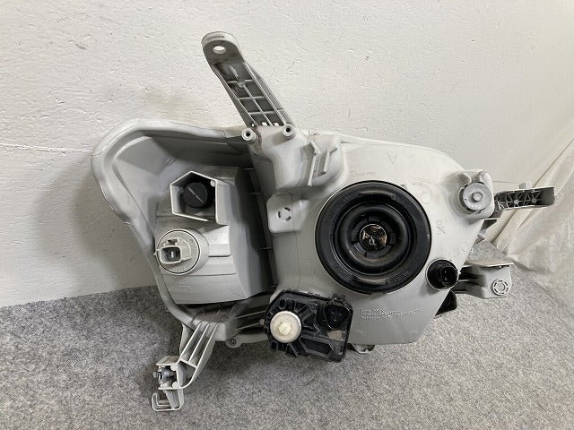 プロボックス/サクシード NCP160V/NCP165V/NHP160V 純正 左 ヘッド