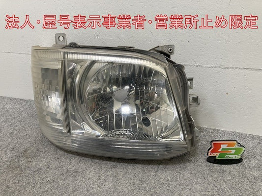 ハイエース 200系 純正 右 ヘッドライト/ランプ ハロゲン レベライザー 刻印55 KOITO 26-126 トヨタ(146685)