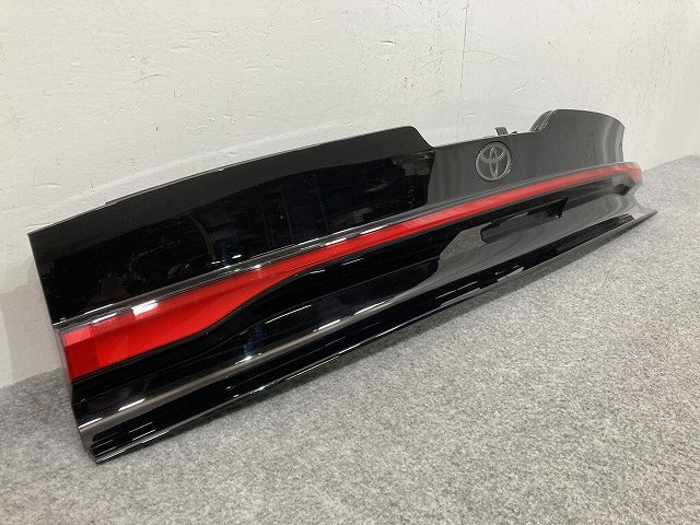 プリウス 60系/ZVW60/ZVW65/MXWH60/MXWH65/MXWH61 純正 リア ガーニッシュ 81580-47080 ブラック ソリッド トヨタ(146692)