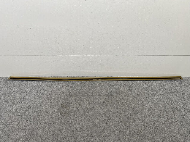 新品!ヴォクシー VOXY 80系/ZRR80W/ZRR85W ZRR80G/ZRR85G 純正 左 リア ドア サイドウィンドゥモール 08165-28010 メッキ トヨタ(146706)