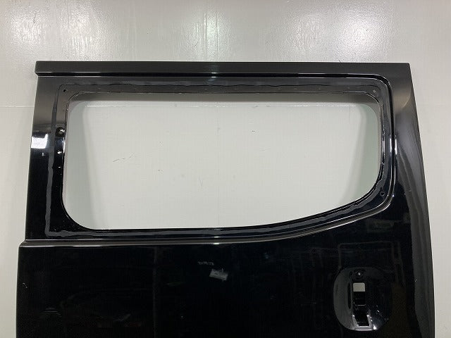 キャラバン NV350 E26 純正 右 スライドドア スーパーブラック KH3 日産(146722)