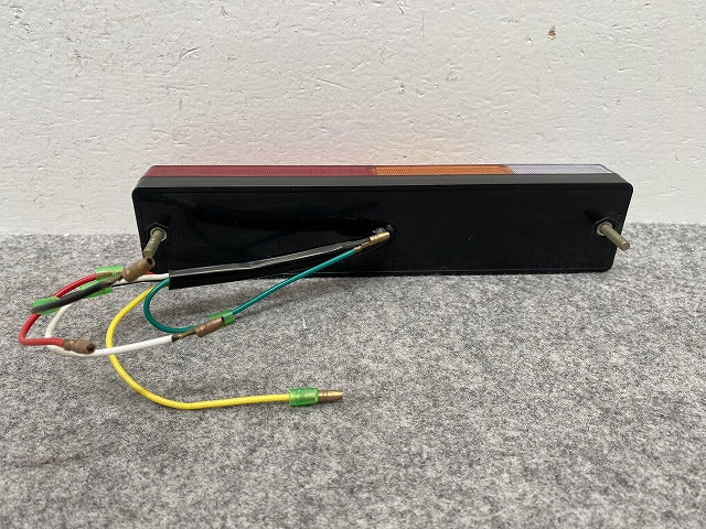 トレーラー/トラック 12V/24V 純正 テールランプ/ライト/レンズ LED 汎用品(146731)