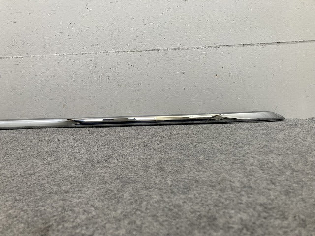 新品!キックス/KICKS P15 純正 フロント バンパー メッキモール ガーニッシュ 62084 5R70A 62084-5RY0A メッキ 日産(146739)