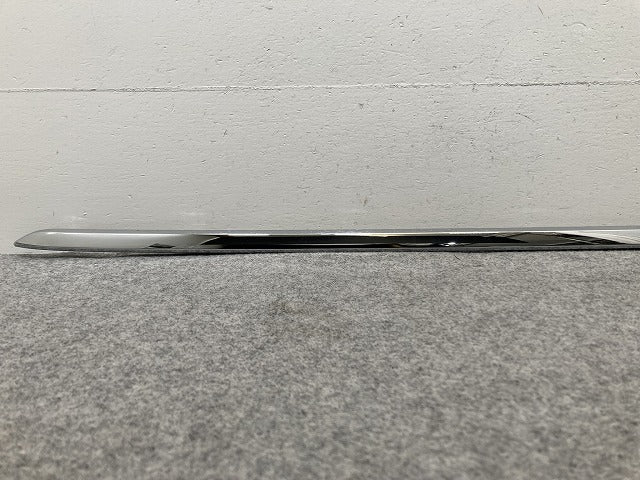 新品!キックス/KICKS P15 純正 フロント バンパー メッキモール ガーニッシュ 62084 5R70A 62084-5RY0A メッキ 日産(146740)