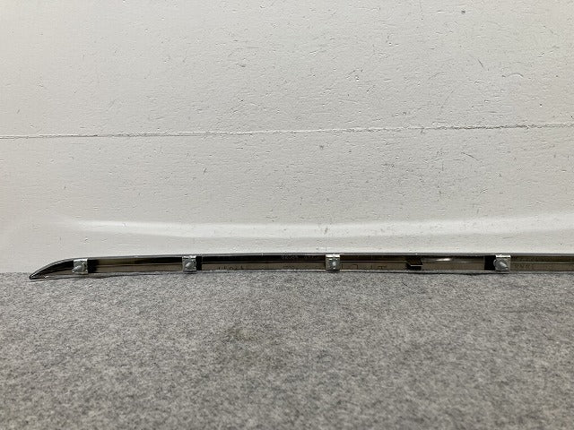 新品!キックス/KICKS P15 純正 フロント バンパー メッキモール ガーニッシュ 62084 5R70A 62084-5RY0A メッキ 日産(146742)