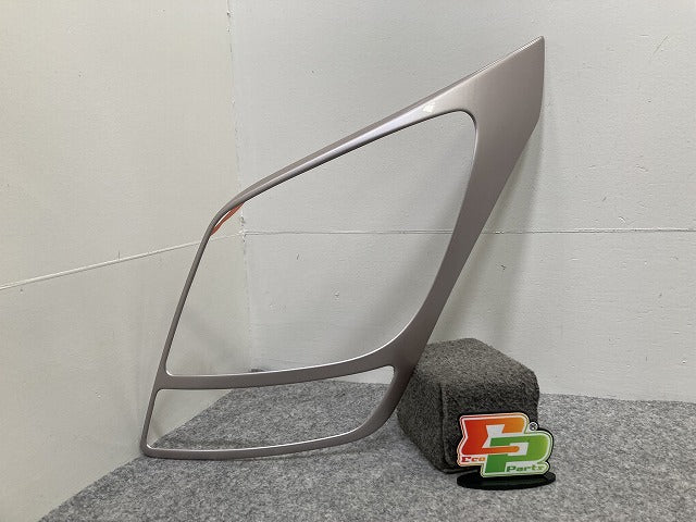 新品!ワゴンR MH23S 純正 左 フロント ヘッドライト ガーニッシュ 99000-99036-J8P ブルームピンクメタリック ZLV スズキ(146745)